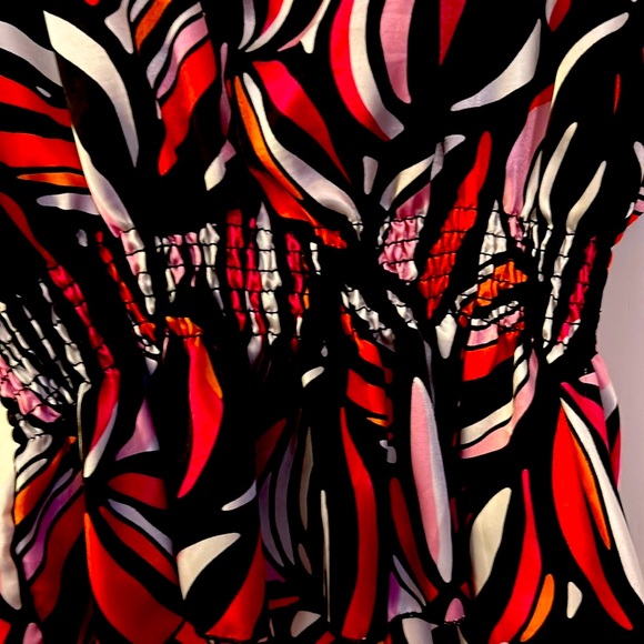 Colorful Abstract Print Blouse - Picture 6 of 6